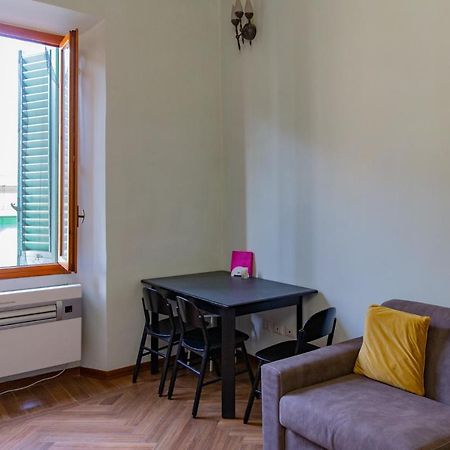Nice Apartment Near The Basilica Of San Lorenzo Florence Luaran gambar